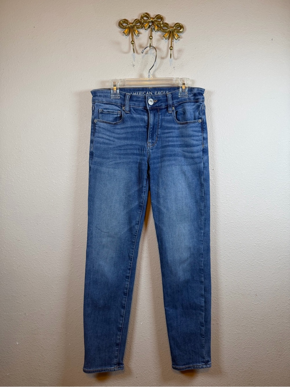 Americans Eagle Outfitters Women's Mid Blue Skinny Jeans Size 2 short